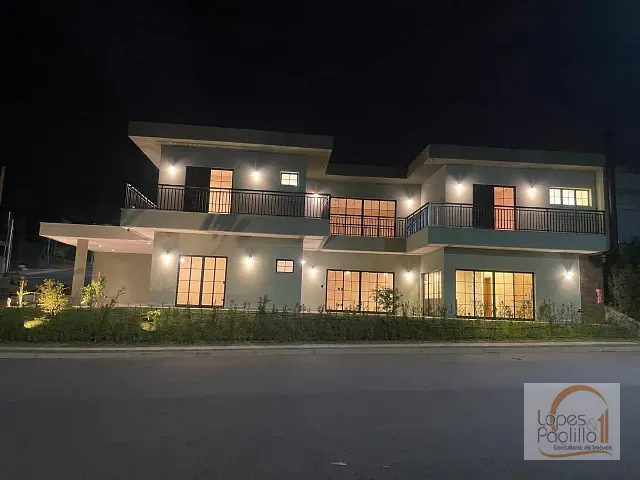 Casa com 350m² 5 quartos e 5 banheiros, à venda, no bairro Bom Retiro em Bragança Paulista