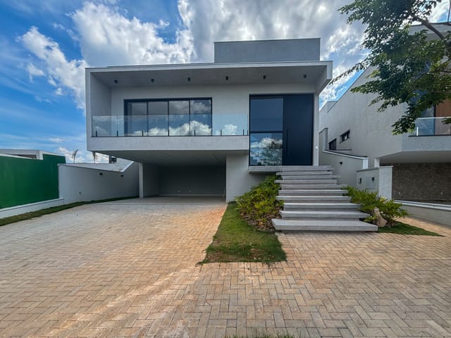 Foto do Casa - Casa Assobradada de Luxo | À Venda | Alphaville Nova Esplanada 4 | 3 Suítes (1 master) | 298 m² | Plus Negócios Imobiliários