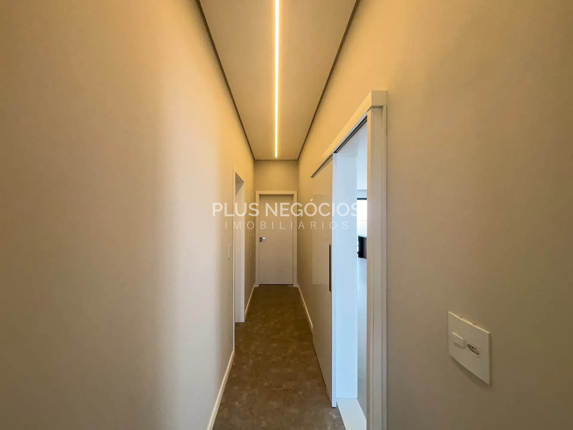 Casa, 3 quartos, 298 m² - Foto 8