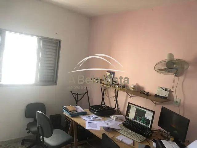 Casa com 290m² 3 quartos e 2 banheiros, à venda, no bairro BELA VISTA em Osasco
