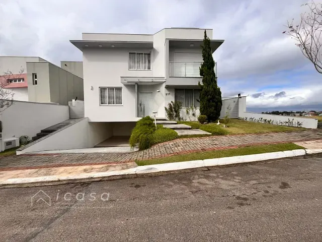 Casa com 300m² 3 quartos e 6 banheiros, à venda, no bairro Condomínio Residencial Mantiqueira em São José dos Campos