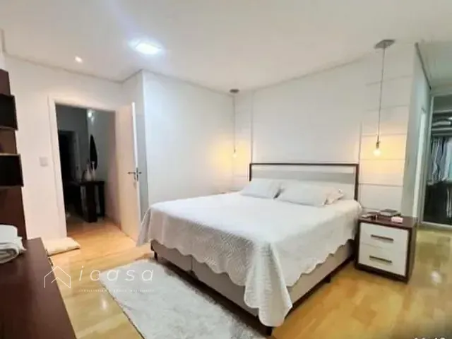 Casa com 360m² 5 quartos e 4 banheiros, à venda, no bairro Jardim das Colinas em São José dos Campos