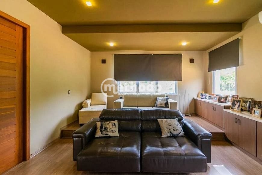 Casa, 4 quartos, 738 m² - Foto 22