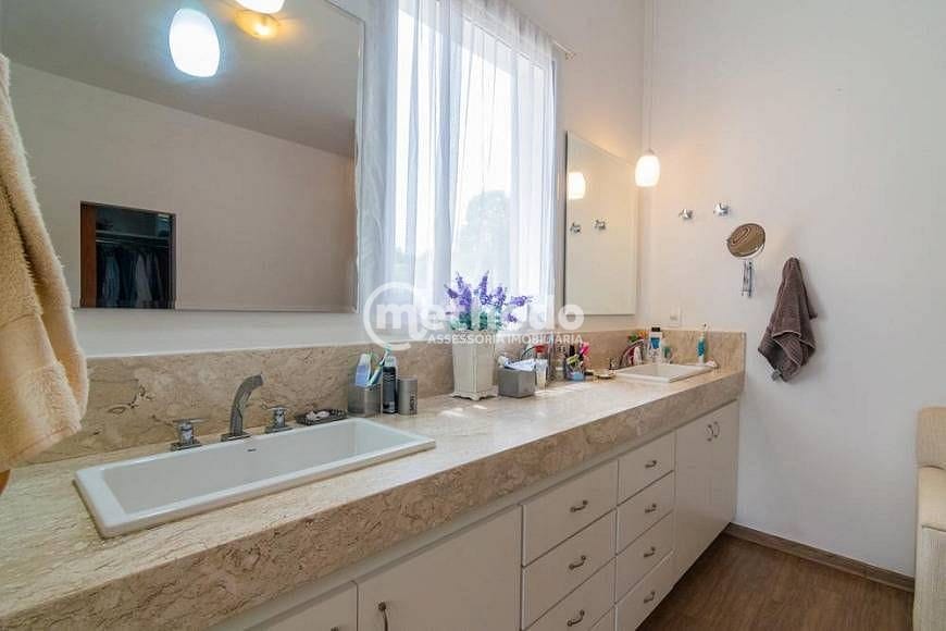 Casa, 4 quartos, 738 m² - Foto 36