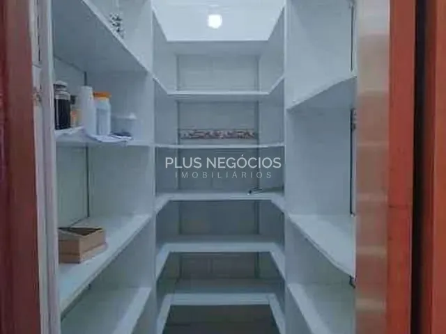 Casa com 1000m² 3 quartos e 4 banheiros, à venda, no bairro Rio Verde em Araçoiaba da Serra