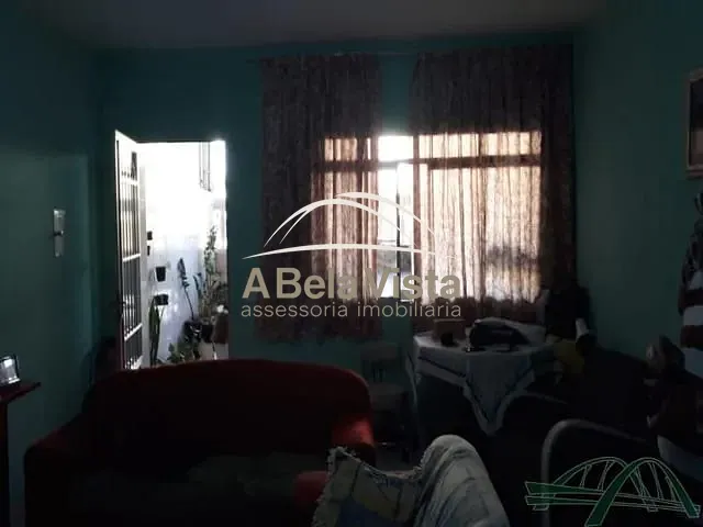 Casa com 250m² 3 quartos e 1 banheiro, à venda, no bairro JD DABRIL em Osasco