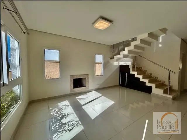 Casa com 450m² 3 quartos e 5 banheiros, à venda, no bairro Condomínio Residencial Água Verde em Atibaia