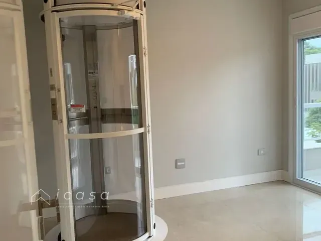 Casa com 450m² 5 quartos e 6 banheiros, à venda, no bairro Jardim do Golfe em São José dos Campos