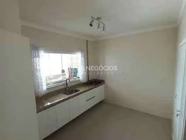 Casa com 300m² 3 quartos e 5 banheiros, à venda, no bairro Iporanga em Sorocaba