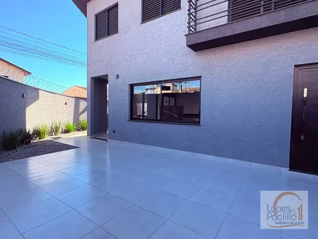 Casa com 112m² 3 quartos e 2 banheiros, à venda, no bairro Nova Cerejeira em Atibaia