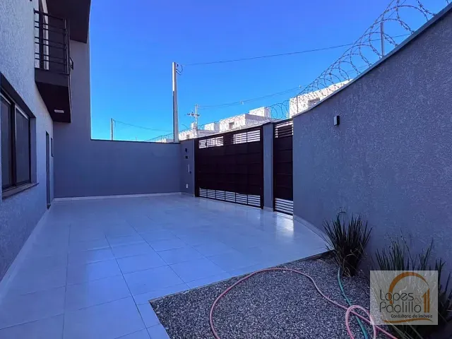 Casa com 112m² 3 quartos e 2 banheiros, à venda, no bairro Nova Cerejeira em Atibaia