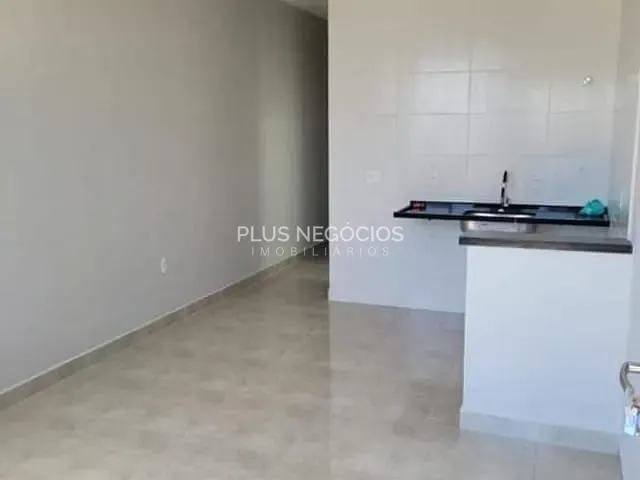 Casa com 51m² 2 quartos e 1 banheiro, à venda, no bairro Jardim Dona Tereza em Sorocaba