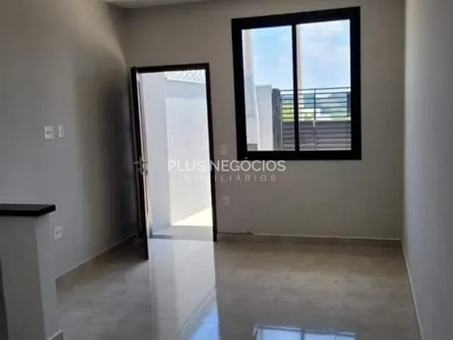 Casa com 51m² 2 quartos e 1 banheiro, à venda, no bairro Jardim Dona Tereza em Sorocaba