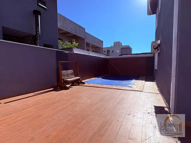 Casa com 177m² 3 quartos e 2 banheiros, à venda ou para alugar, no bairro Nova Cerejeira em Atibaia