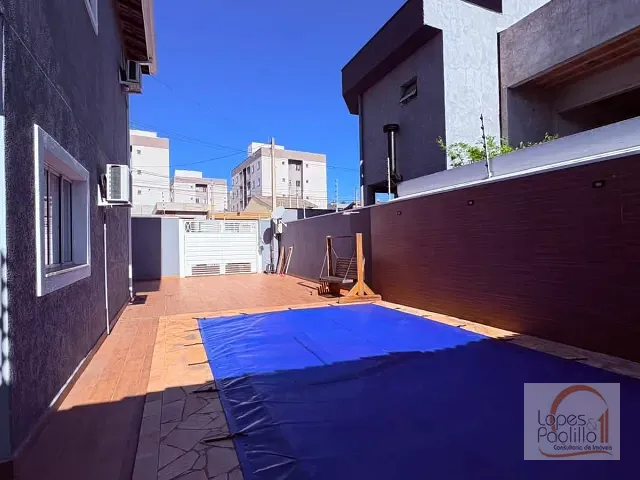 Casa com 177m² 3 quartos e 2 banheiros, à venda ou para alugar, no bairro Nova Cerejeira em Atibaia