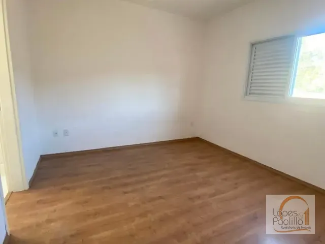 Casa 2 quartos e 2 banheiros, para alugar, no bairro Jardim Estância Brasil em Atibaia