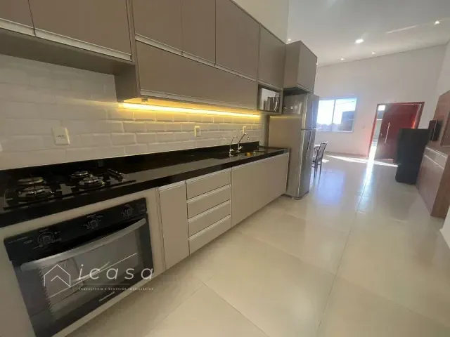 Casa com 300m² 3 quartos e 2 banheiros, à venda, no bairro Condomínio Terras do Vale em Caçapava