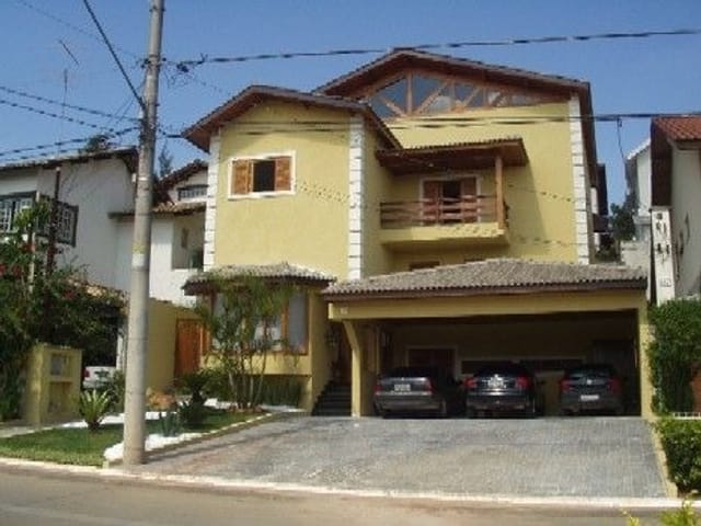 Casa com 420m² 5 quartos e 7 banheiros, à venda, no bairro Alphaville em Santana de Parnaíba