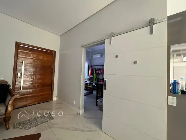Casa com 451m² 4 quartos e 4 banheiros, à venda, no bairro Condomínio Residencial Monaco em São José dos Campos
