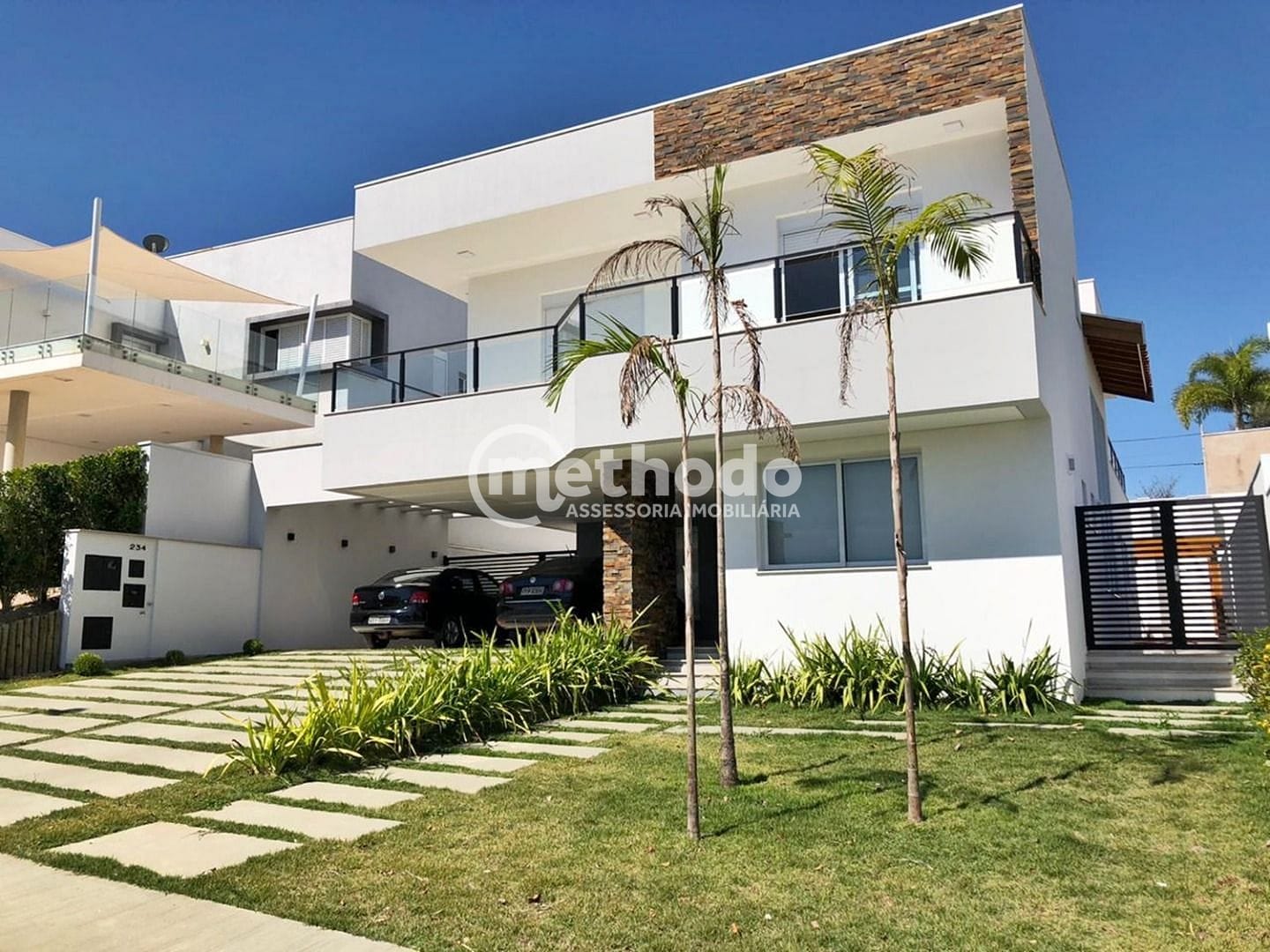 Casa, 4 quartos, 368 m² - Foto 1