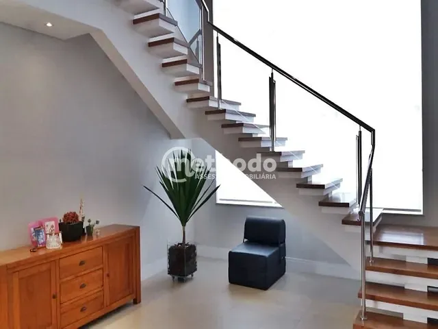 Casa com 560m² 4 quartos e 6 banheiros, à venda, no bairro Alphaville em Campinas