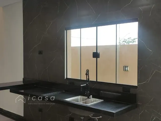 Casa com 250m² 3 quartos e 3 banheiros, à venda, no bairro Loteamento Fazenda Ronda em São José dos Campos