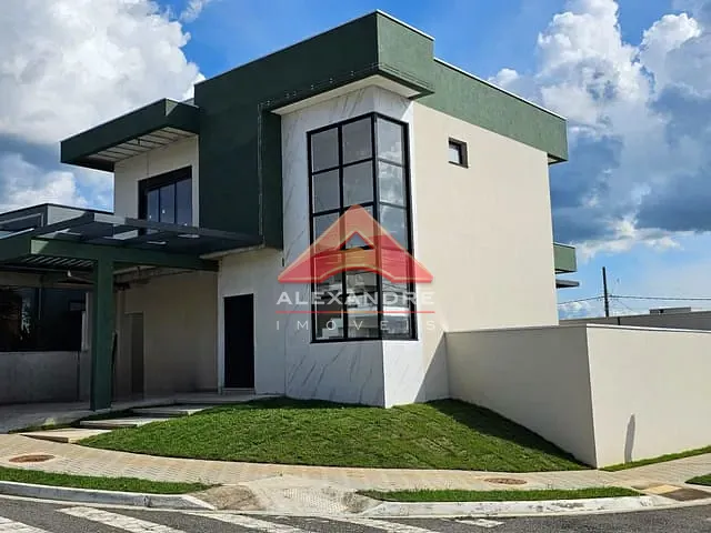 Casa com 271m² 3 quartos e 4 banheiros, à venda, no bairro Floresta em São José dos Campos