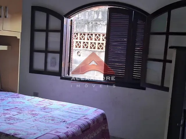 Casa com 339m² 3 quartos e 1 banheiro, à venda, no bairro Jardim Santa Inês I em São José dos Campos