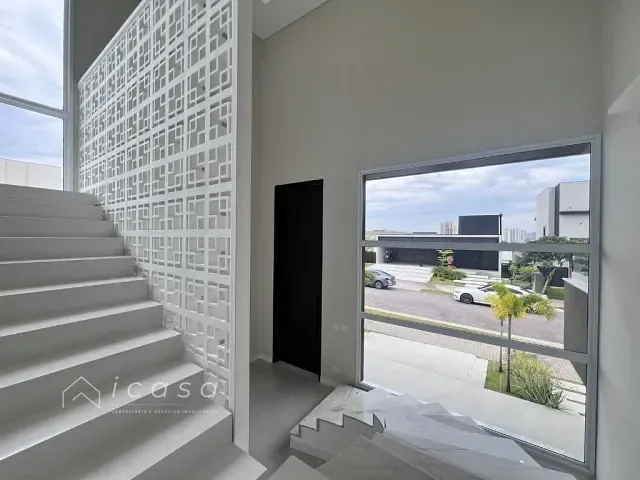 Casa com 490m² 4 quartos e 5 banheiros, à venda, no bairro Condomínio Residencial Alphaville I em São José dos Campos