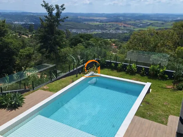 Casa com 600m² 4 quartos e 6 banheiros, para alugar, no bairro Estância Santa Maria do Laranjal em Atibaia