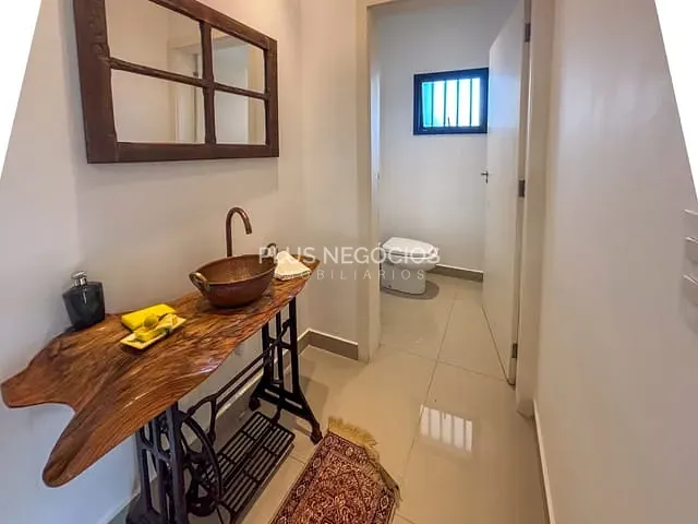 Casa com 1000m² 5 quartos e 7 banheiros, à venda, no bairro Parque Ecoresidencial Fazenda Jequitibá em Sorocaba