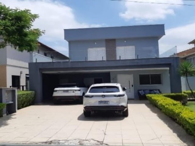 Casa com 360m², à venda, no bairro Alphaville em Santana de Parnaíba
