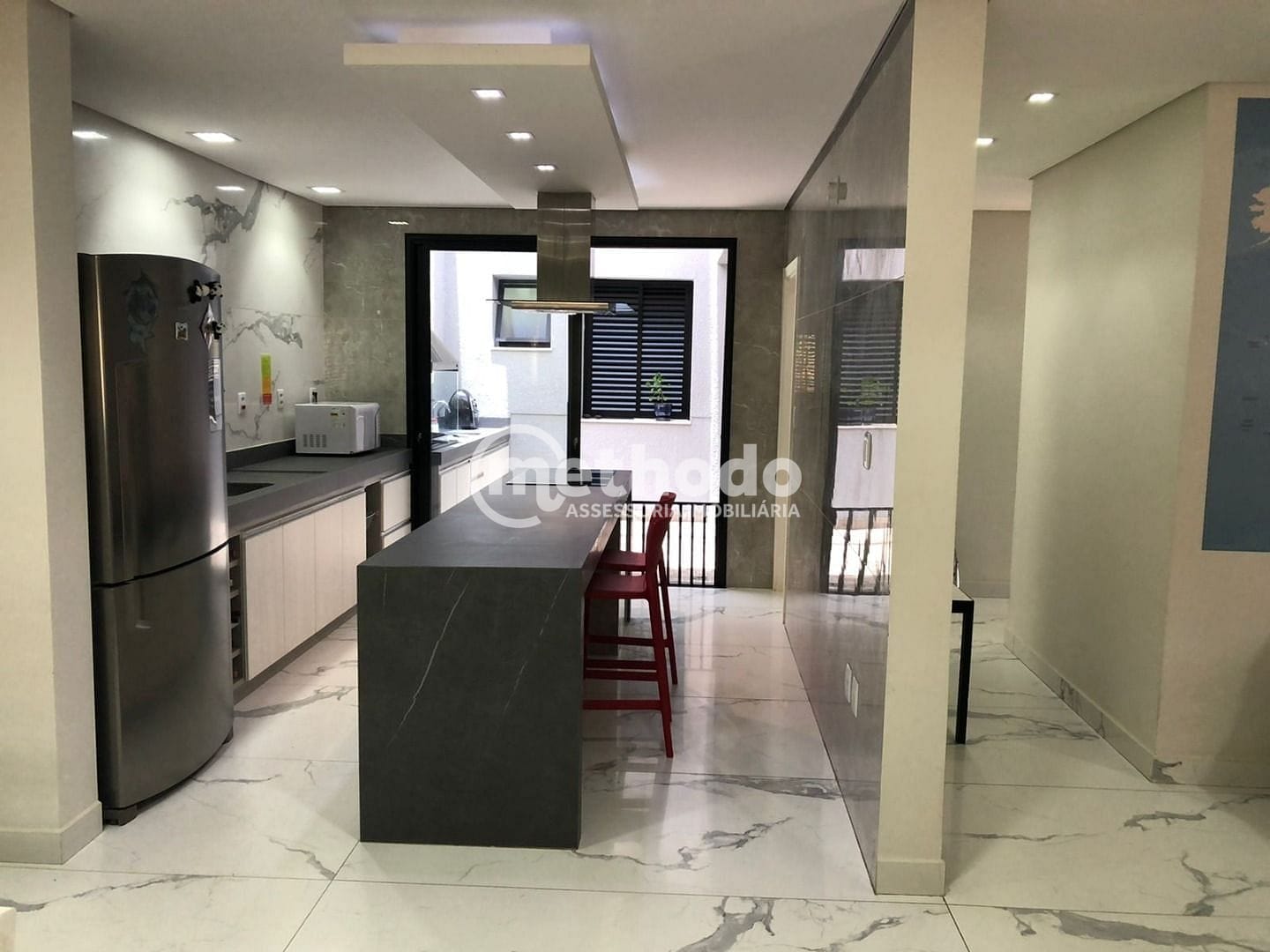 Casa, 2 quartos, 180 m² - Foto 1