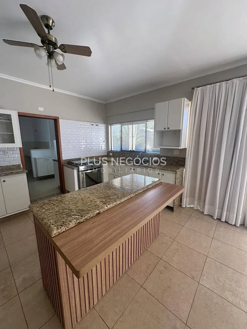 Casa, 3 quartos, 330 m² - Foto 7