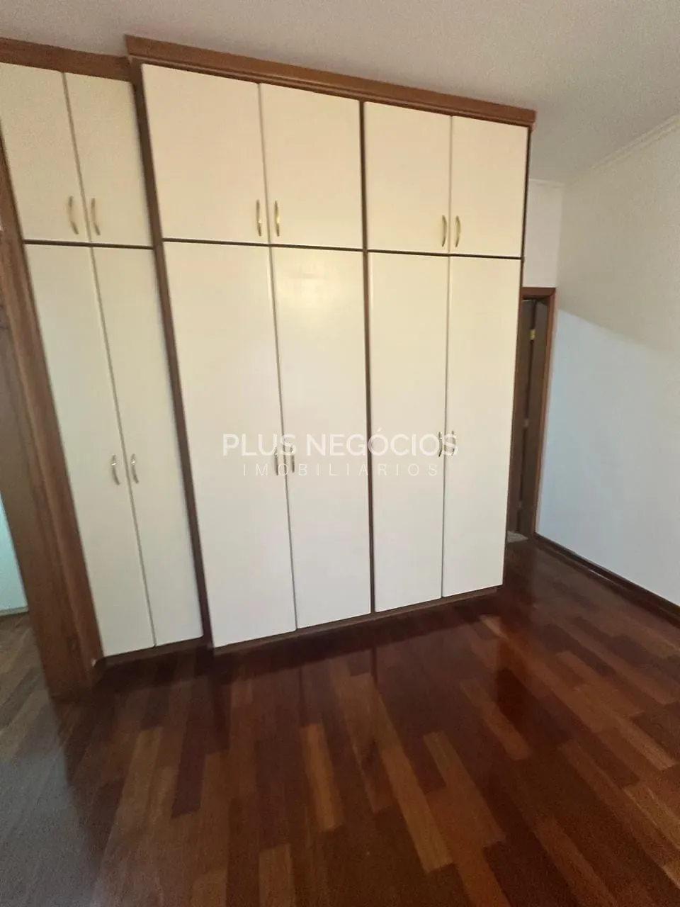 Casa, 3 quartos, 330 m² - Foto 14
