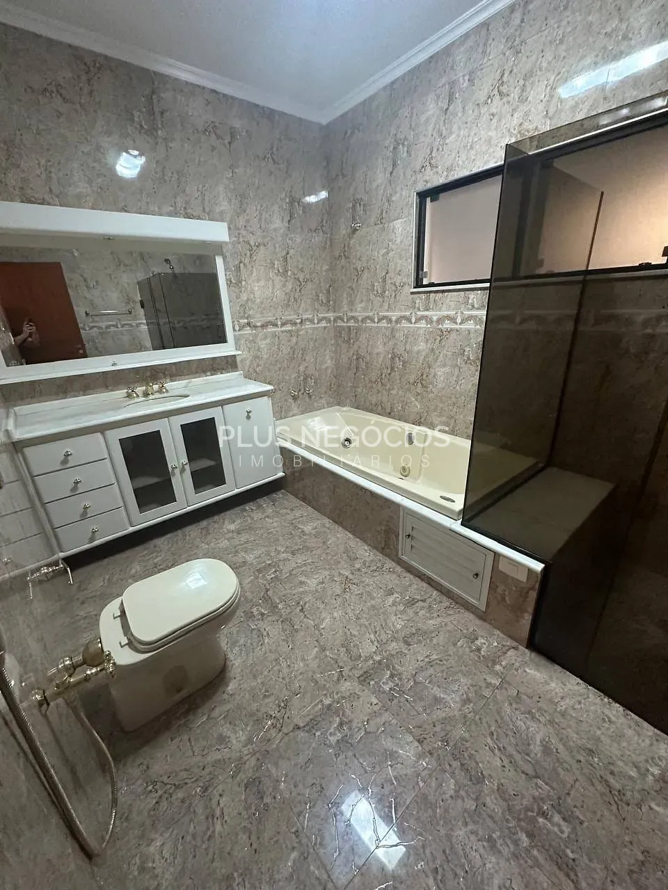 Casa, 3 quartos, 330 m² - Foto 15