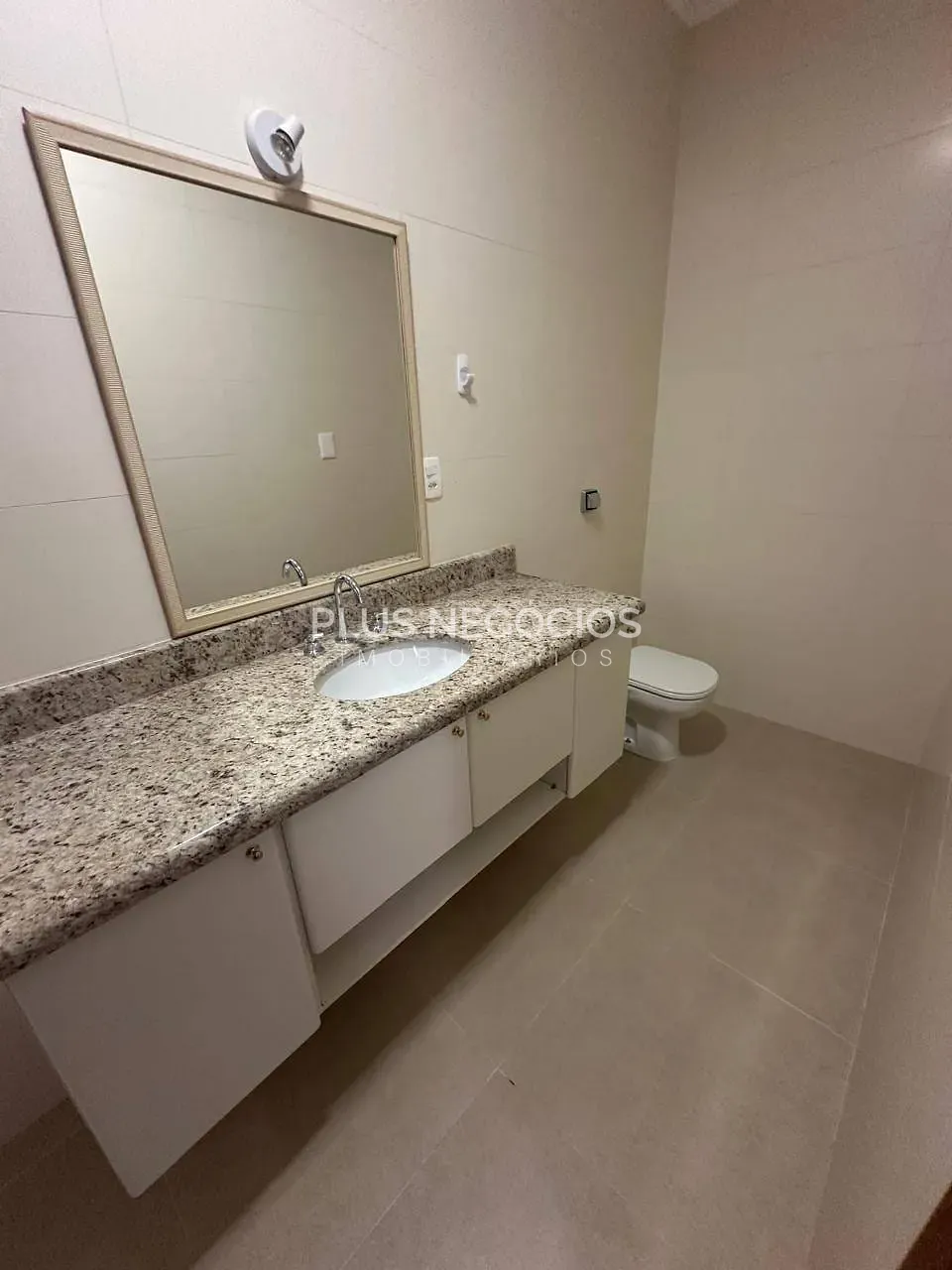 Casa, 3 quartos, 330 m² - Foto 19