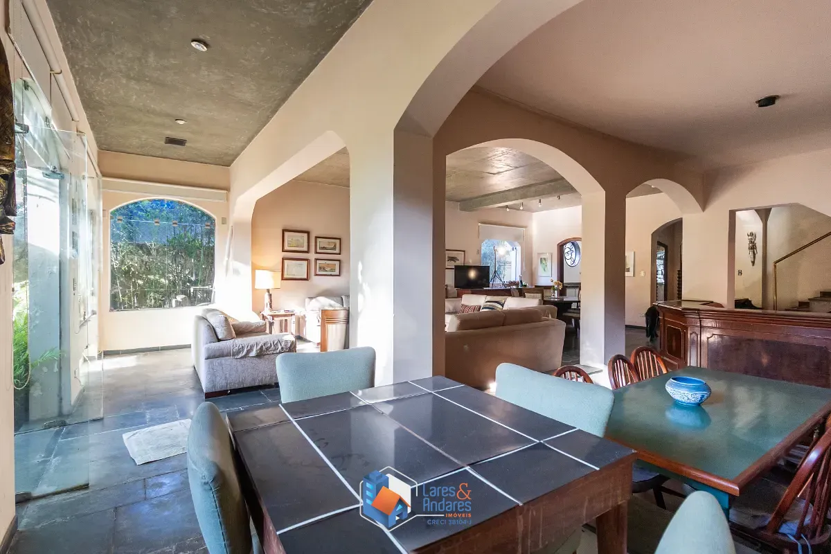 Casa, 4 quartos, 329 m² - Foto 4