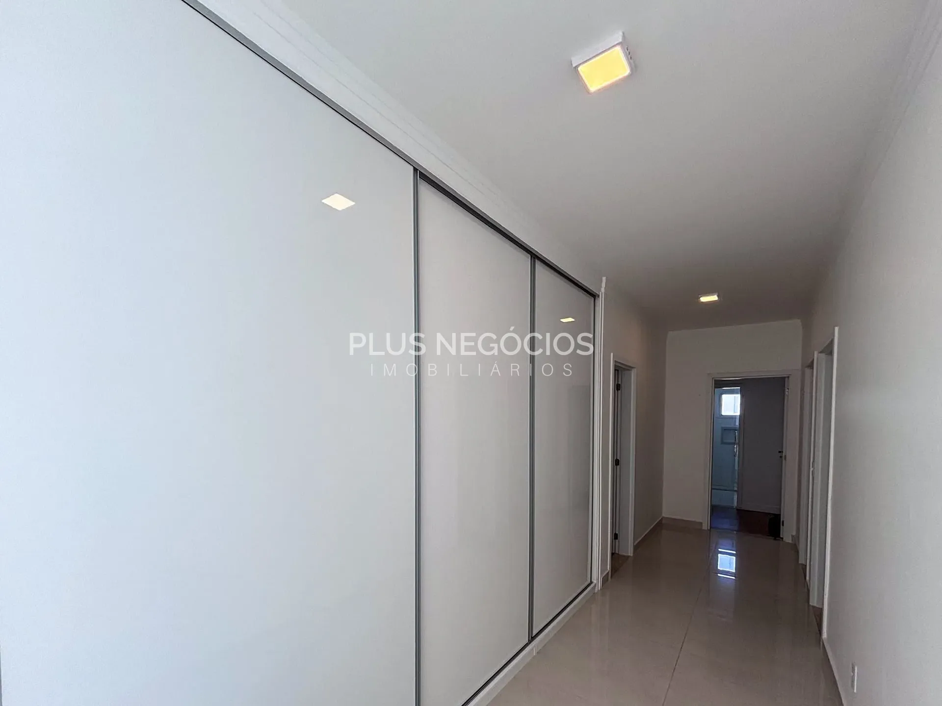 Casa, 6 quartos, 244 m² - Foto 13