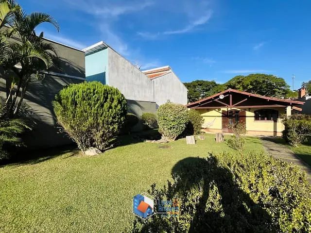 Casa com 864m² 5 quartos e 4 banheiros, à venda, no bairro Pinus Park em Cotia