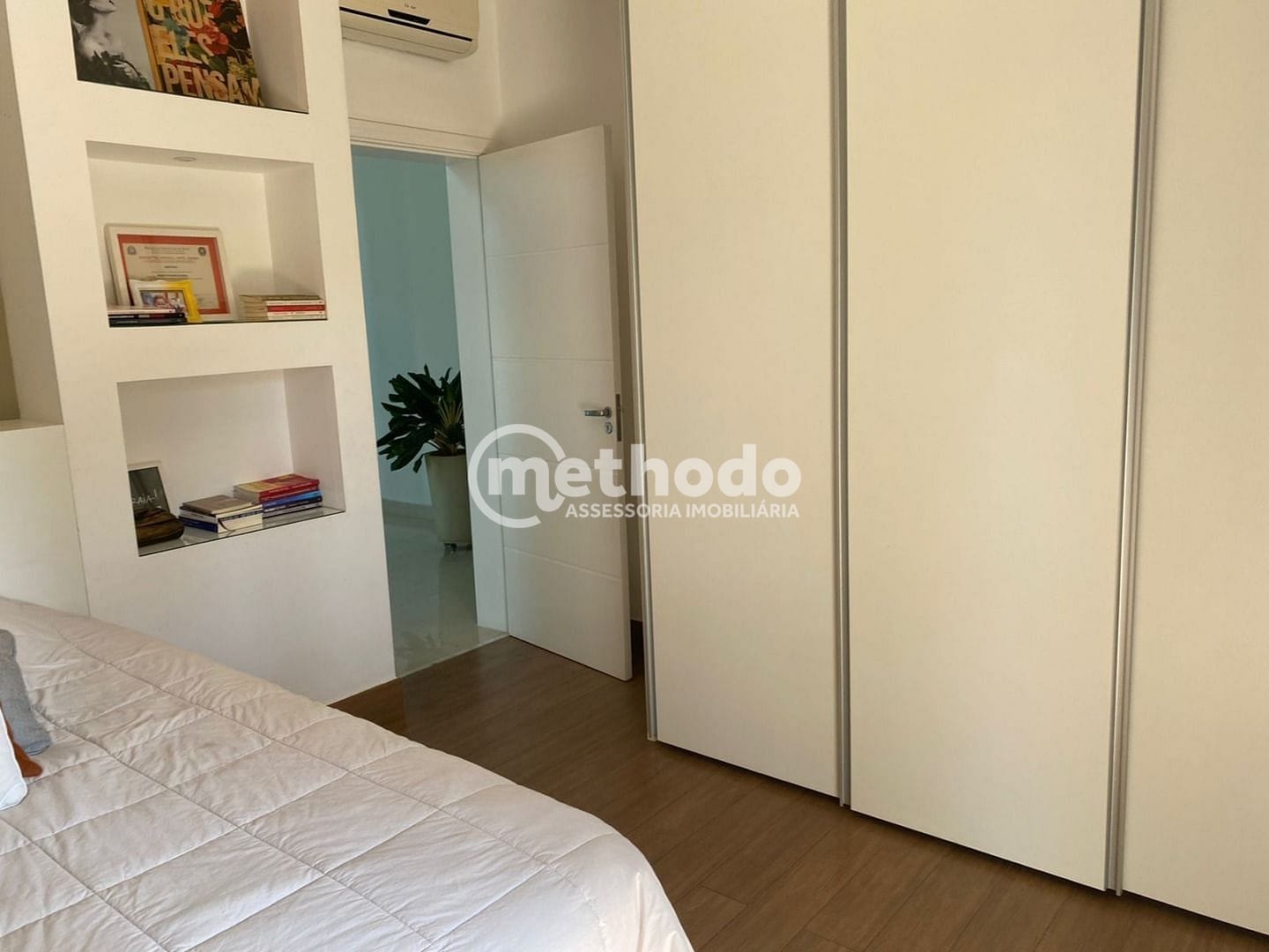 Casa, 4 quartos, 350 m² - Foto 27
