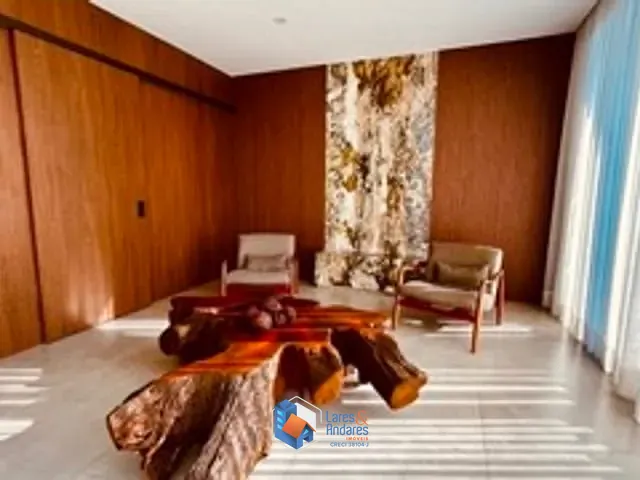 Casa com 1000m² 4 quartos e 8 banheiros, à venda, no bairro São Paulo II em Cotia