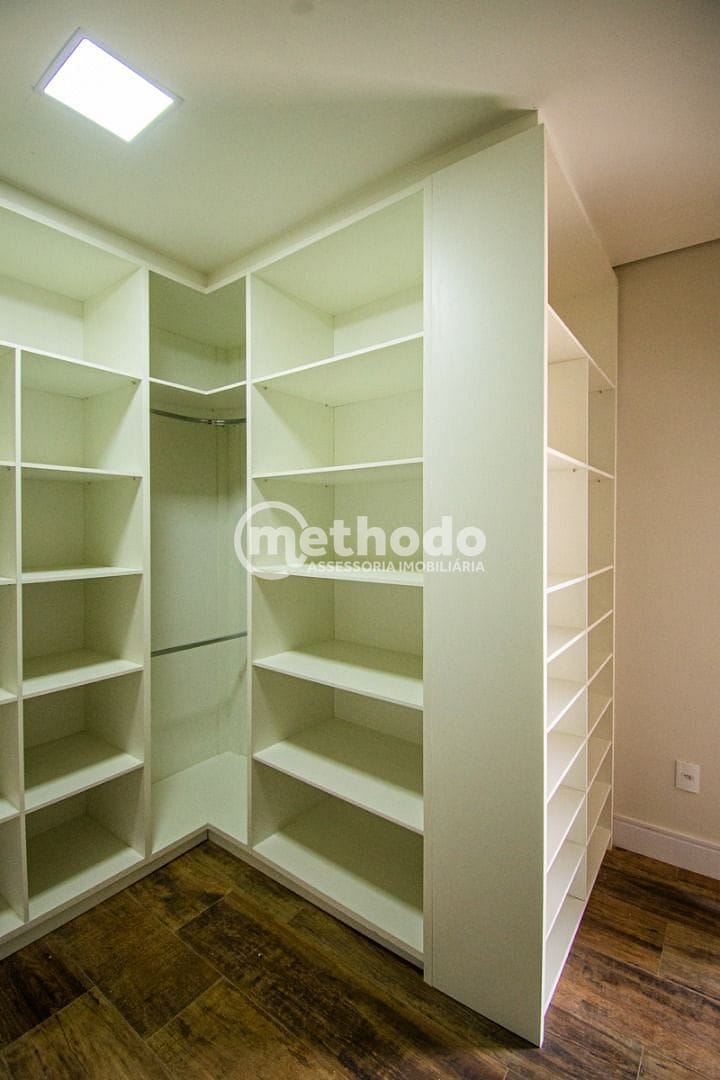 Casa, 4 quartos, 300 m² - Foto 15