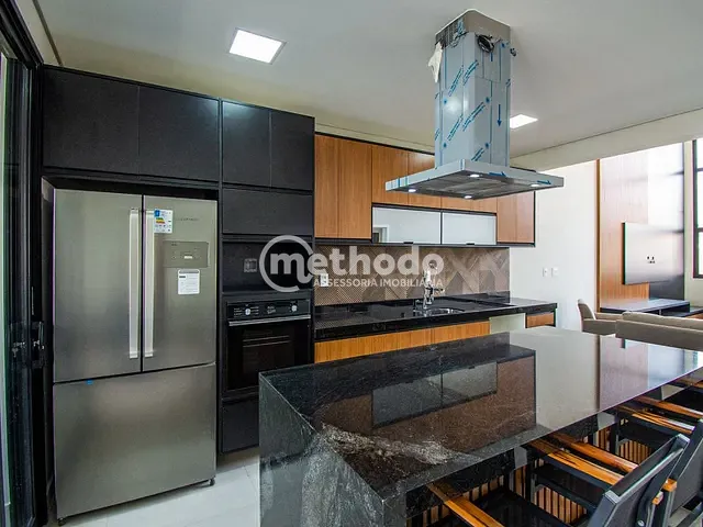 Casa com 698m² 4 quartos e 6 banheiros, à venda, no bairro Swiss Park em Campinas