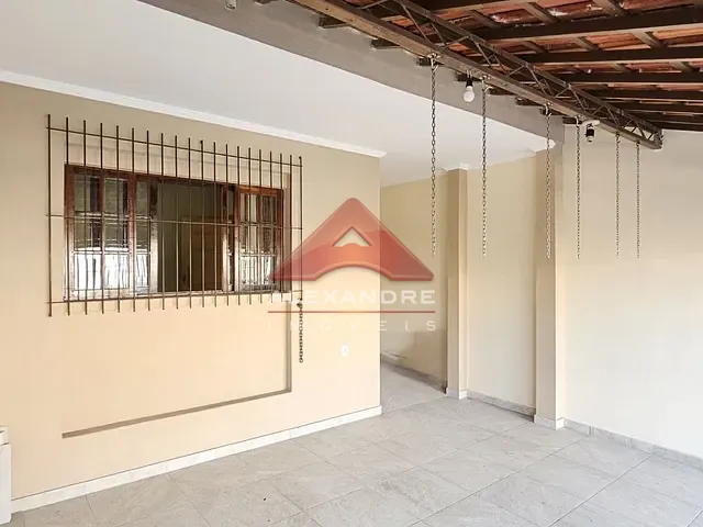 Casa com 150m² 4 quartos e 3 banheiros, à venda, no bairro Jardim Ismênia em São José dos Campos