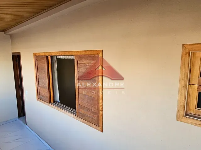 Casa com 150m² 4 quartos e 3 banheiros, à venda, no bairro Jardim Ismênia em São José dos Campos