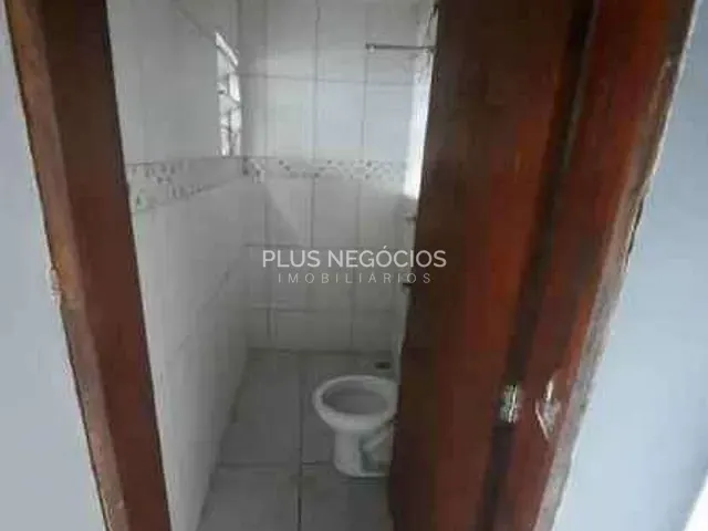 Casa com 213m² 2 quartos e 3 banheiros, à venda, no bairro Jardim das Azaléias em Sorocaba