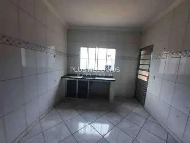 Casa com 213m² 2 quartos e 3 banheiros, à venda, no bairro Jardim das Azaléias em Sorocaba