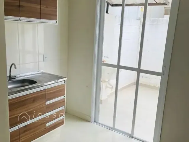 Casa com 62m² 2 quartos e 2 banheiros, à venda, no bairro Loteamento Jardim Helena em São José dos Campos