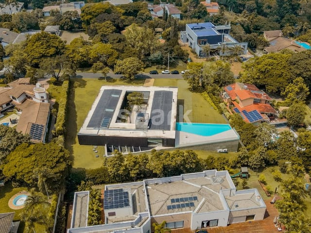 Casa com 3400m² 5 quartos e 6 banheiros, à venda ou para alugar, no bairro Condomínio Terras de São José em Itu